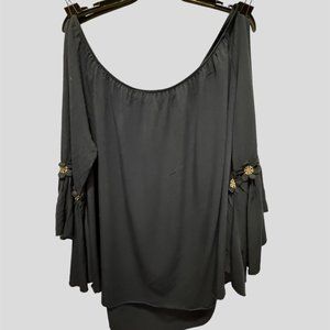 M offshoulder top made in Italy  size small